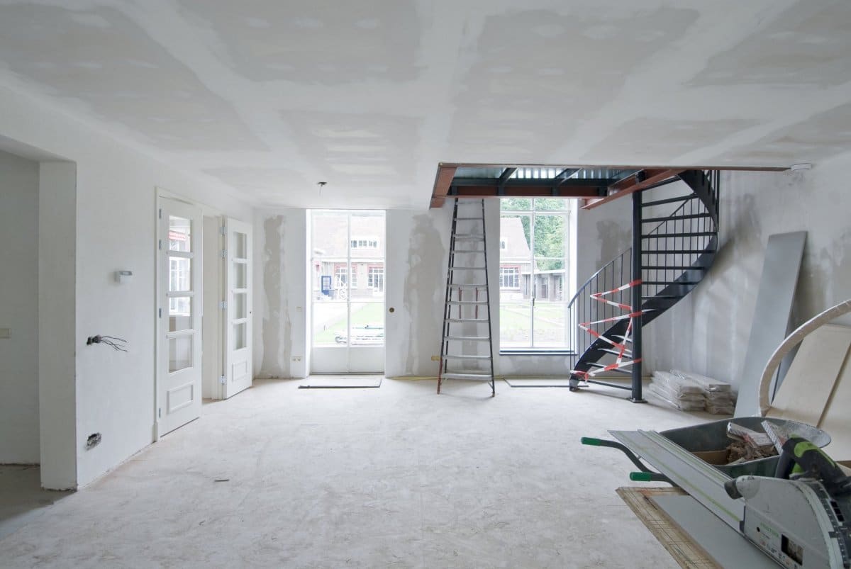 Interieur,_overzicht_van_de_gymzaal,_tijdens_renovatie_-_Wassenaar_-_20414716_-_RCE