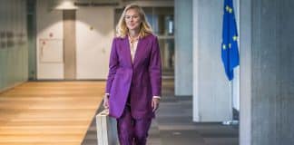 Prinsjesdag: kabinet strooit met geld om koopkracht te beschermen