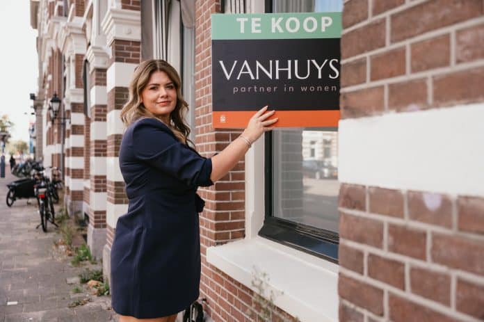 Waarom het broker-agent model de makelaar zijn vrijheid teruggeeft. Beeld: VanHuyse